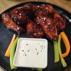 Prime Burgers - Smoked BBQ wings