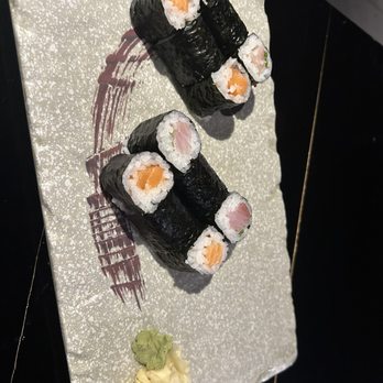 Ochatto - Salmon roll and Yellowtail Scallion Roll (Raw) - Japanese Near Me - Philadelphia, Pennsylvania