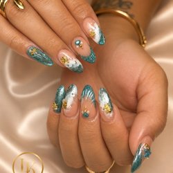 Nail Couture