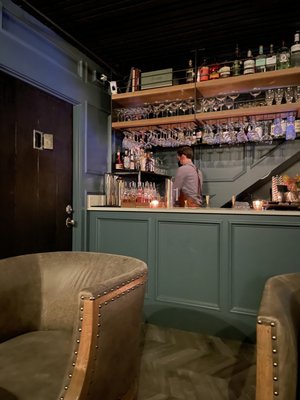 Kinfolk Lounge & Library by null
