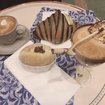 Felix Roasting - Egg white espresso, s'mores latte, matcha croissant, salted caramel donut!!! - Coffee & Tea Near Me - New York, New York