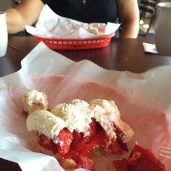 Timbrook Kitchens - Strawberry cheesecake pie - Food Delivery Services Near Me Timbrook Kitchens - Strawberry cheesecake pie - Food Delivery Services Near Me