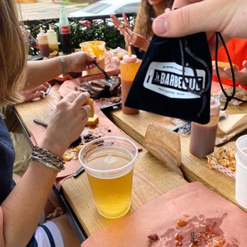 la Barbecue - Free bar die from the owner (ft. delicious barbecue) - Barbeque Near Me - Austin, Texas la Barbecue - Free bar die from the owner (ft. delicious barbecue) - Barbeque Near Me - Austin, Texas