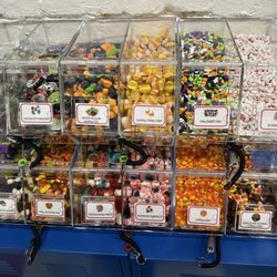 Curly Girl Candy Shop - Halloween candy