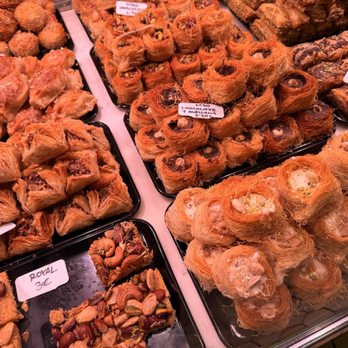Mercat Central de València - Photo 9: Pastries - Farmers Market Near Me - València, V Mercat Central de València - Photo 9: Pastries - Farmers Market Near Me - València, V