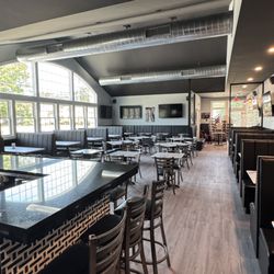 Salvatore's Old Fashioned Pizzeria