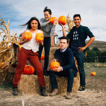 Bob's Vegetable Stand & Pumpkin Farm - Great for the fam. - Pumpkin Patches Near Me - Half Moon Bay, California