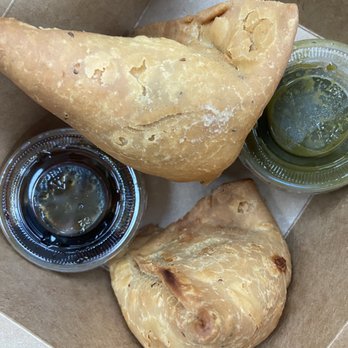 Curry Up Now - Vegan Samosas - Indian Near Me - Alpharetta, Georgia