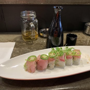Mikko Sushi - Sushi Bars Near Me - Vista, California