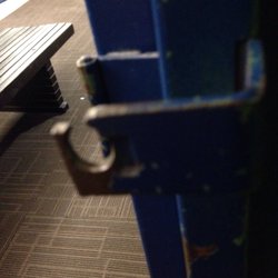GoodLife Fitness - Beware of broken lockers