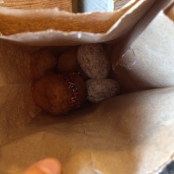 Daily Dozen Doughnut - Assorted donuts - Bakeries Near Me - Seattle, Washington