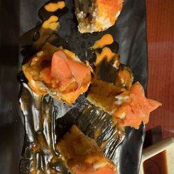 Ichii Sushi - Superbowl Roll