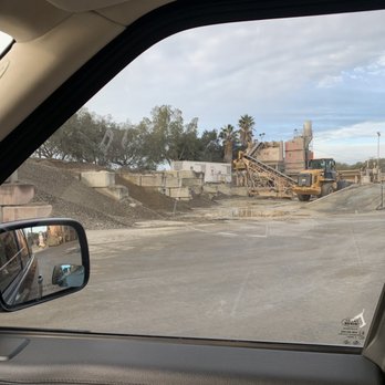 County Quarry Products - 10-wheeler trucks come here to pick up - Recycling Center Near Me - Martinez, California