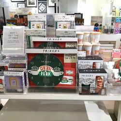 Coles - Friends merch