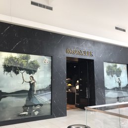 moncler chicago