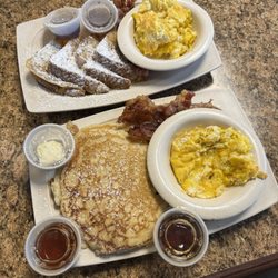 Dell’s Food - The French toast, Egg and Bacon Breakfast and the Pancake, Egg and Bacon Breakfast