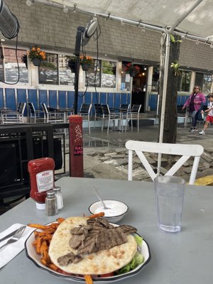 Square Diner by null