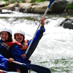 USA Raft French Broad River - Excitement on the French Broad River!