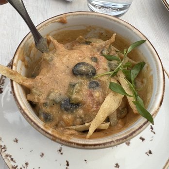 Chulita - Creamy Vegan Tortilla Soup (12oz) - Mexican Near Me - Venice, California Chulita - Creamy Vegan Tortilla Soup (12oz) - Mexican Near Me - Venice, California