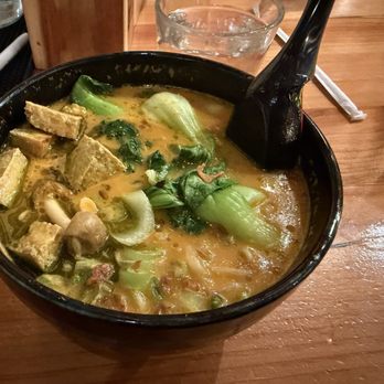 Mecha Noodle Bar - Vegan Curry Laksa - Ramen Near Me - Washington, DC, District of Columbia