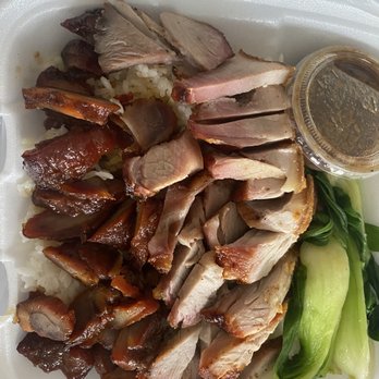Sky BBQ - Honey bbq pork, roasted pork 2 meat plate - Barbeque Near Me - Duluth, Georgia