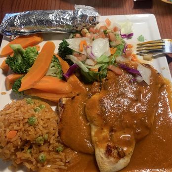 Cabrera's Mexican Cuisine - Pollo Al Chipotle with veggies and tortillas and of course rice - Mexican Near Me - Pasadena, California Cabrera's Mexican Cuisine - Pollo Al Chipotle with veggies and tortillas and of course rice - Mexican Near Me - Pasadena, California