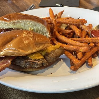 Windsor - Bacon Cheeseburger - New American Near Me - Phoenix, Arizona Windsor - Bacon Cheeseburger - New American Near Me - Phoenix, Arizona
