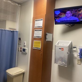 VCU Health - Clean room - Emergency Rooms Near Me - Richmond, Virginia VCU Health - Clean room - Emergency Rooms Near Me - Richmond, Virginia