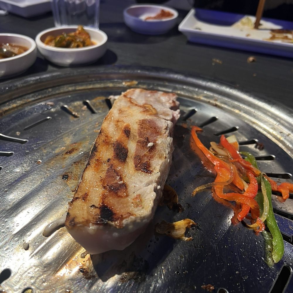 Gen Korean BBQ House - grilling the veg from the japchae feat. sambyupsal - Korean Near Me - Edison, New Jersey