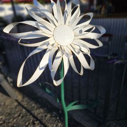 Delsa's Ice Cream Parlour - I love all the metal flowers in the outside dining area.