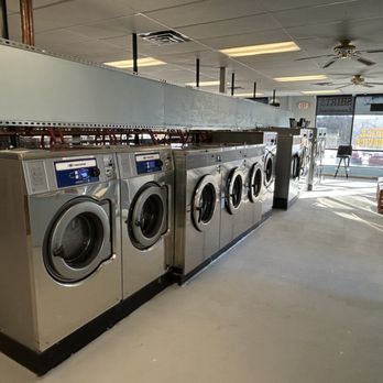 Clothes Hamper - Laundromat Near Me - Omaha, Nebraska