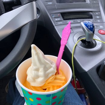 Yes Yogurt - $8.22 for that!  That's cake batter with vanilla on top. - Ice Cream & Frozen Yogurt Near Me - Morgan Hill, California