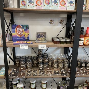 Pack Ship & More - Shipping Centers Near Me - Healdsburg, California