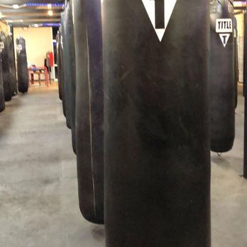 TITLE Boxing Club - Clean, spacious, positive atmosphere. - Boxing Near Me - Summerville, South Carolina TITLE Boxing Club - Clean, spacious, positive atmosphere. - Boxing Near Me - Summerville, South Carolina