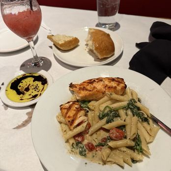 Romano's Macaroni Grill - Create your own: penne, garlic cream sauce, roasted tomatoes, grilled salmon. Costly but delicious. - Italian Near Me - El Cerrito, California Romano's Macaroni Grill - Create your own: penne, garlic cream sauce, roasted tomatoes, grilled salmon. Costly but delicious. - Italian Near Me - El Cerrito, California