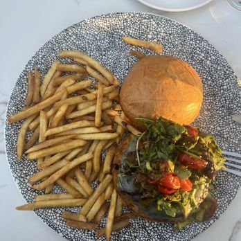 The 908 - Knife KF Pepper Crusted Burger - New American Near Me - Long Beach, California