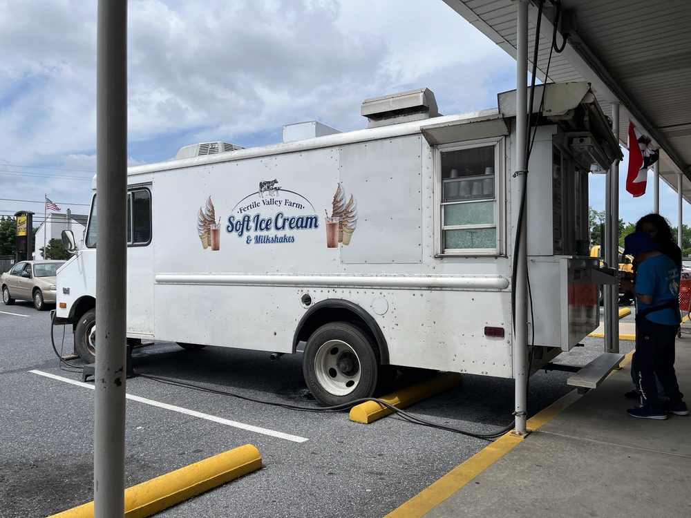 FERTILE VALLEY FARM Updated September 2024 1960 Prescott Rd