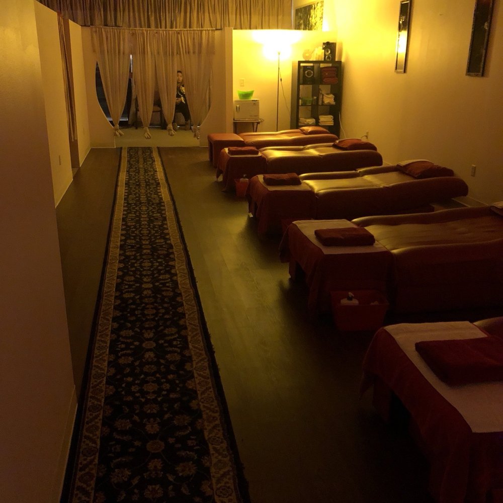 Massage Lily - Reflexology Near Me - Aurora, Illinois Massage Lily - Reflexology Near Me - Aurora, Illinois