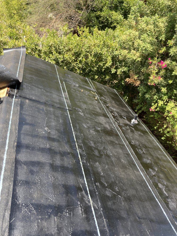 Slide of Sotelo Roofing