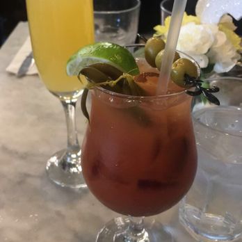Stanley - Mimosa and Bloody Mary - Breakfast & Brunch Near Me - New Orleans, Louisiana Stanley - Mimosa and Bloody Mary - Breakfast & Brunch Near Me - New Orleans, Louisiana