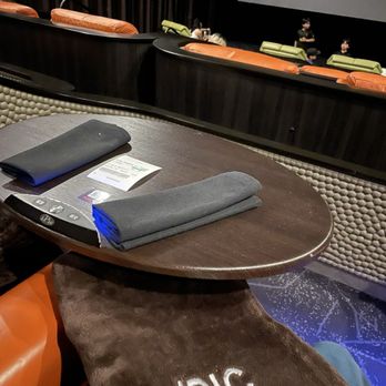 IPIC Pasadena - IPIC Towel - Cinema Near Me - Pasadena, California IPIC Pasadena - IPIC Towel - Cinema Near Me - Pasadena, California