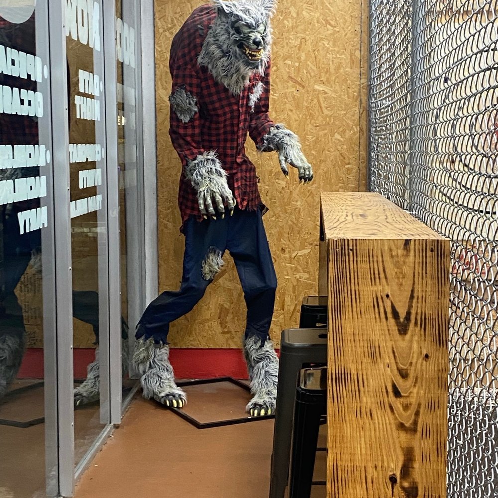 Axe and Bull - Axe Throwing Near Me - Sarasota, Florida Axe and Bull - Axe Throwing Near Me - Sarasota, Florida
