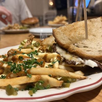 Zinburger - Special Burger - mushroom burger on sourdough with green chili fries - Burgers Near Me - Tucson, Arizona
