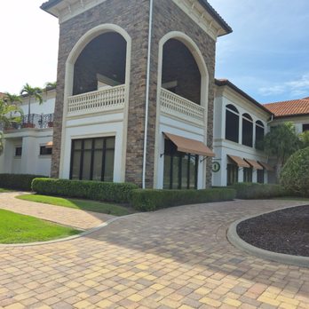 Treviso Bay Clubhouse - Finishing up on #18 - Social Clubs Near Me - Naples, Florida Treviso Bay Clubhouse - Finishing up on #18 - Social Clubs Near Me - Naples, Florida