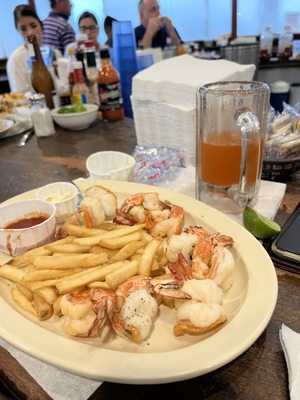 Captain Tom's by null