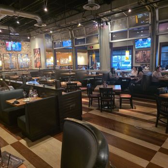 BJ's Restaurant & Brewhouse - New American Near Me - Temecula, California