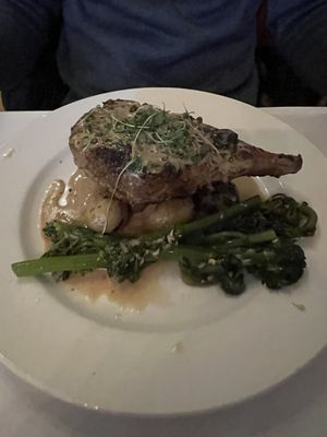 Bistro 214 by null