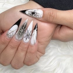 DC Nails & Spa