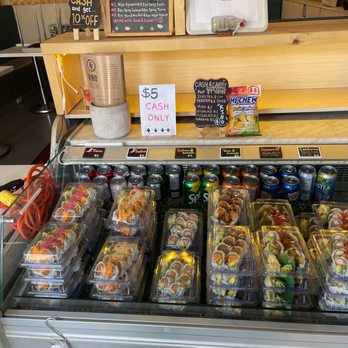 Kibo Sushi House - $5 cash - Japanese Near Me - Toronto, Ontario