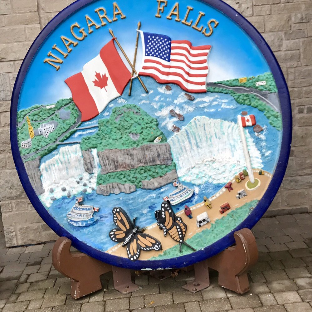Maple Leaf Place - Specialty Food Near Me - Niagara Falls, Ontario Maple Leaf Place - Specialty Food Near Me - Niagara Falls, Ontario